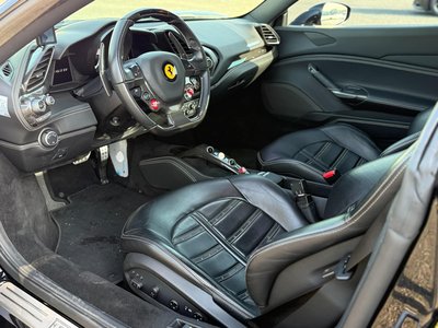 FERRARI 488 - 9