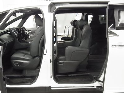 2023 Toyota ALPHARD — миниатюра 20