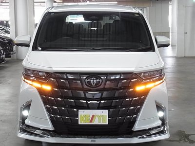 2023 Toyota ALPHARD — фото 9