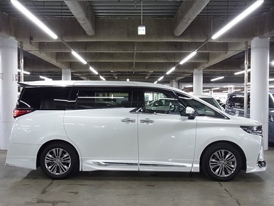 2023 Toyota ALPHARD — миниатюра 12