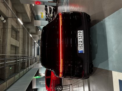 2025 Porsche CAYENNE 照片 3
