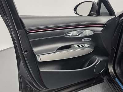 صورة مصغرة 14 لـ 2025 Genesis GV70