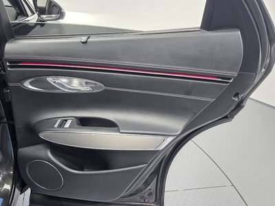 صورة مصغرة 15 لـ 2025 Genesis GV70