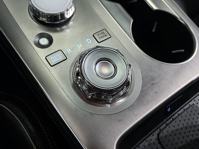 صورة مصغرة 12 لـ 2025 Genesis GV70