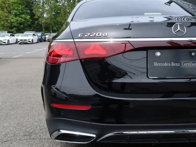 MERCEDES-BENZ E-CLASS - 8