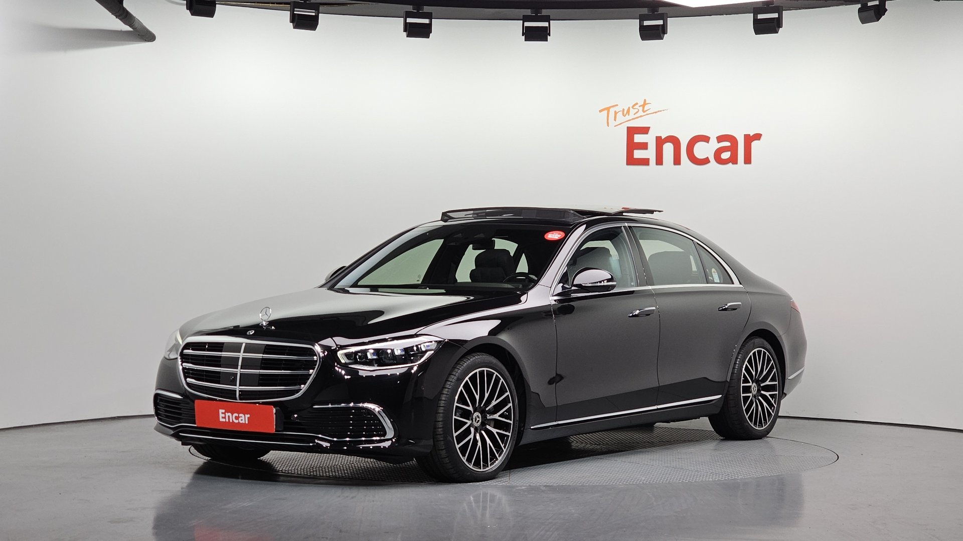 MERCEDES-BENZ S-CLASS - View 1