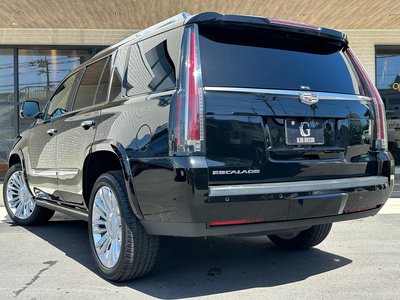 2021 Cadillac ESCALADE 照片 9