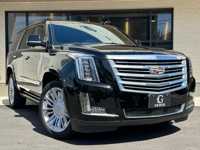 CADILLAC ESCALADE - 9