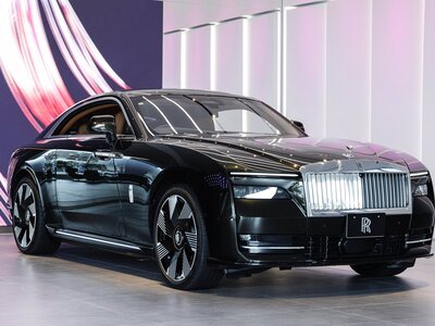 ROLLS ROYCE SPECTRE 2024 thumbnail 3