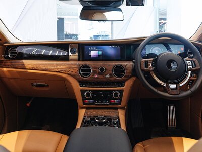 ROLLS ROYCE SPECTRE 2024 thumbnail 11