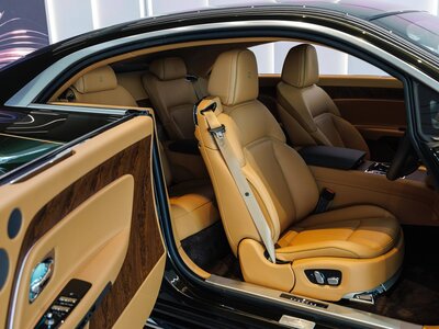 ROLLS ROYCE SPECTRE 2024 thumbnail 13