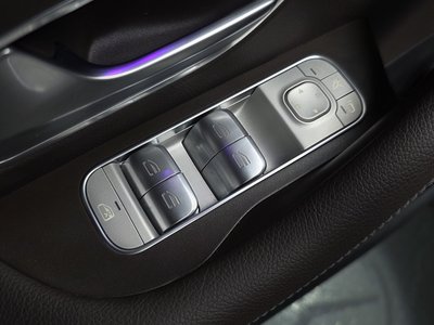 2022 Mercedes-BENZ GLS thumbnail 27