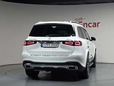MERCEDES-BENZ GLS - 4