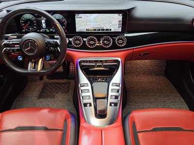 MERCEDES-BENZ AMG GT - 5