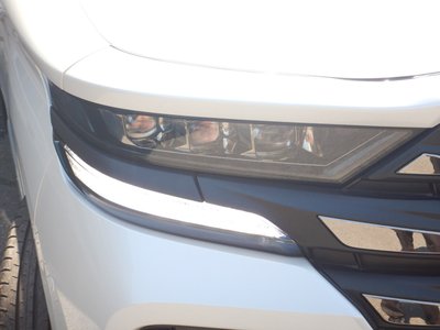 TOYOTA VELLFIRE - 3