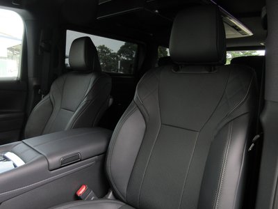 2025 Toyota ALPHARD thumbnail 28