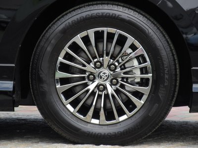 2025 Toyota ALPHARD thumbnail 13
