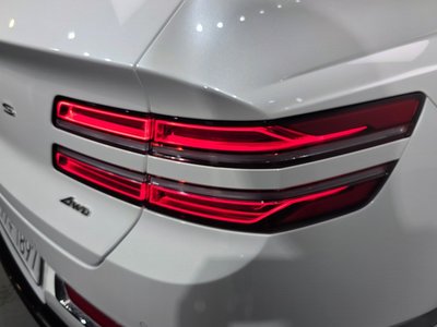 GENESIS GV80 - 10