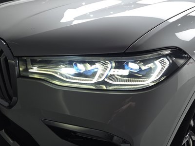 BMW X7 - 9