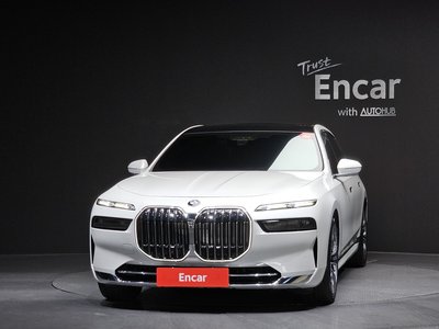 BMW 7 SERIES - 2