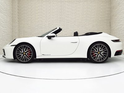 PORSCHE 911 - 6