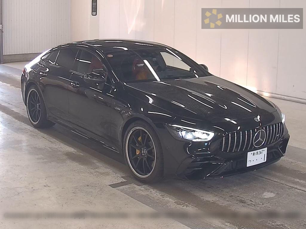 MERCEDES-BENZ GT AMG - View 1