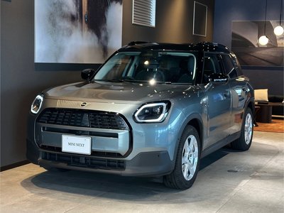 MINI MINI COUNTRYMAN - 1