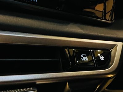 2025 Lexus RX — миниатюра 40