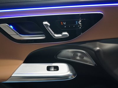 2025 Mercedes-BENZ E-CLASS AMG 缩略图 40