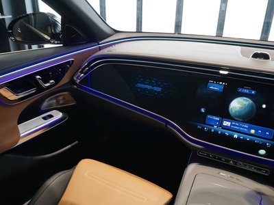 2025 Mercedes-BENZ E-CLASS AMG 缩略图 15