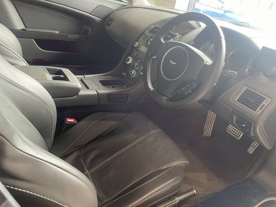 2011 Aston Martin V8 thumbnail 15
