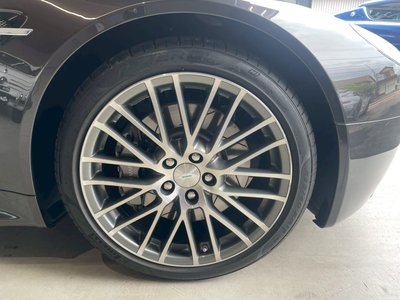 2011 Aston Martin V8 thumbnail 12