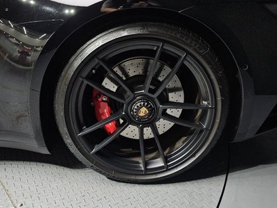 PORSCHE 911 - 8
