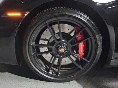 PORSCHE 911 - 6