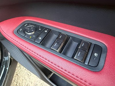 2024 Lexus RX — миниатюра 37
