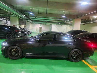 MERCEDES-BENZ CLS - 4