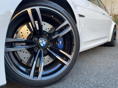 BMW M3 SEDAN - 4