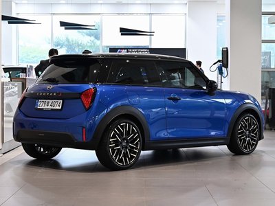 2025 MINI COOPER S — фото 3