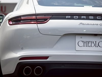 PORSCHE PANAMERA - 7