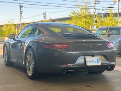PORSCHE 911 - 5
