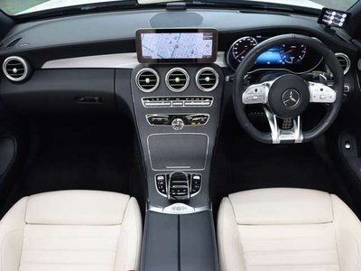 2019 MERCEDES-BENZ C-CLASS photo 2