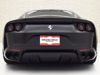 FERRARI 812 SUPERFAST - 4