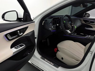 MERCEDES-BENZ E-CLASS - 10