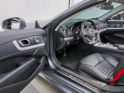 MERCEDES-BENZ SL - 10