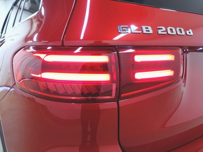 2025 Mercedes-BENZ GLB photo 5