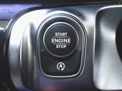 2025 Mercedes-BENZ GLB — миниатюра 15