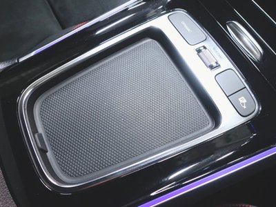 2025 Mercedes-BENZ GLB — миниатюра 19