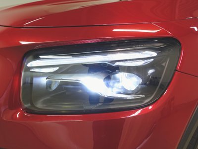 2025 Mercedes-BENZ GLB photo 3