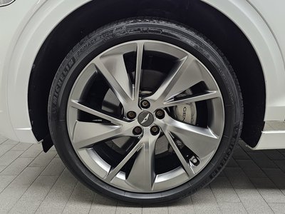 2021 Genesis GV70 photo 6