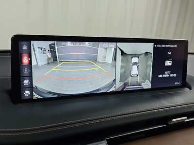 2021 Genesis GV70 thumbnail 16